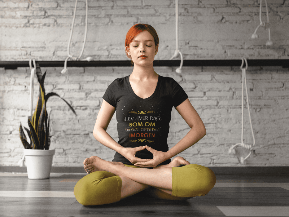 T-skjorte med trykk: Lev hver dag - InstaTrykk
